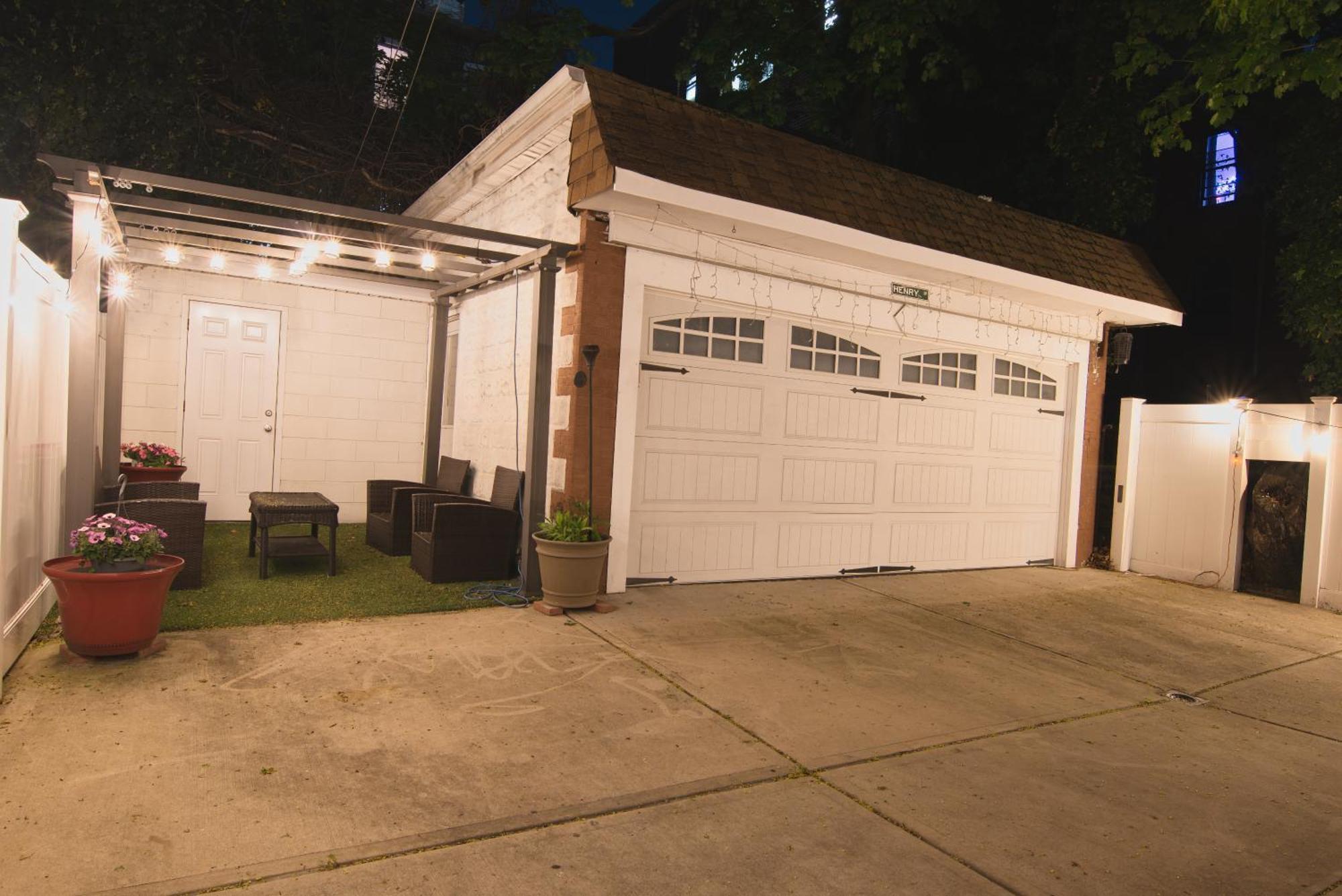 Holiday home Close To Prospect Park, King Size Beds, 30 Minutes To Times Square, Free Parking